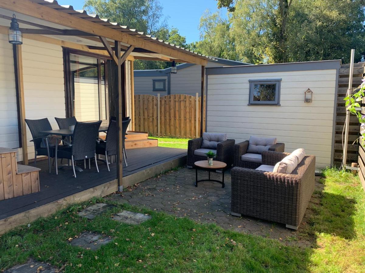 Hottub Forest Chalet Op De Veluwe! Путен Екстериор снимка